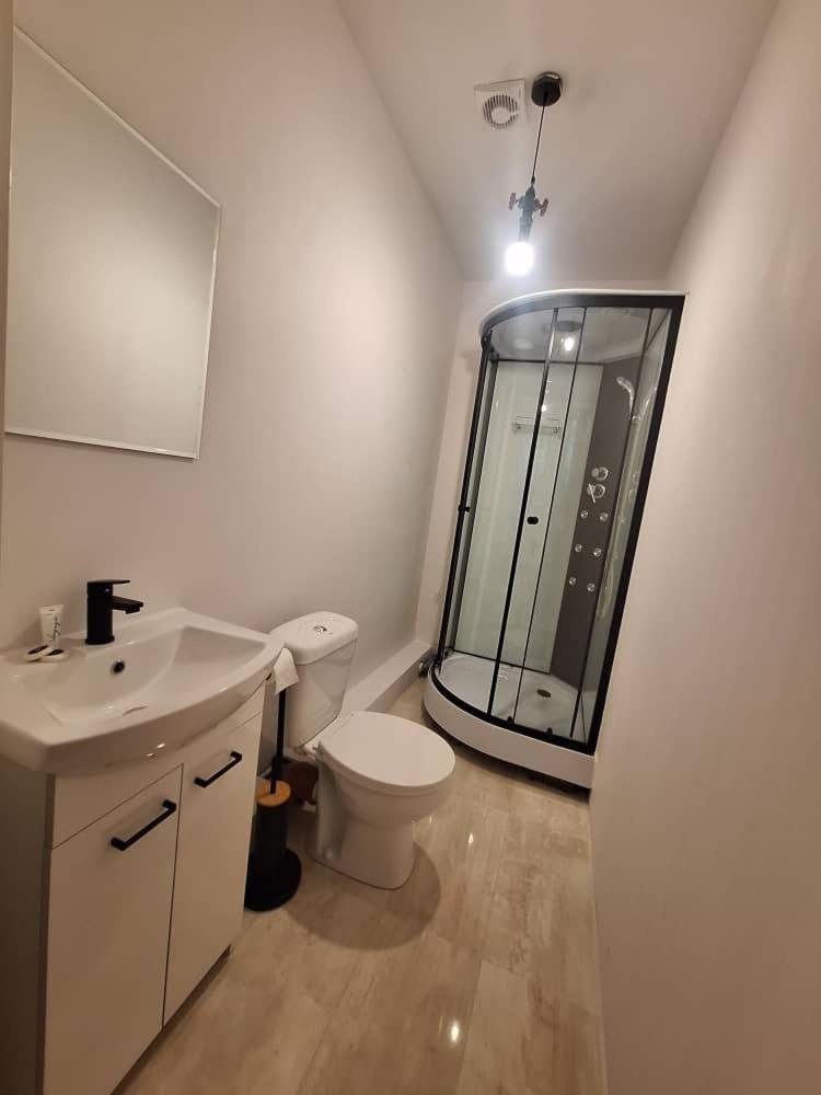 Villa Varzob Varsavia Esterno foto