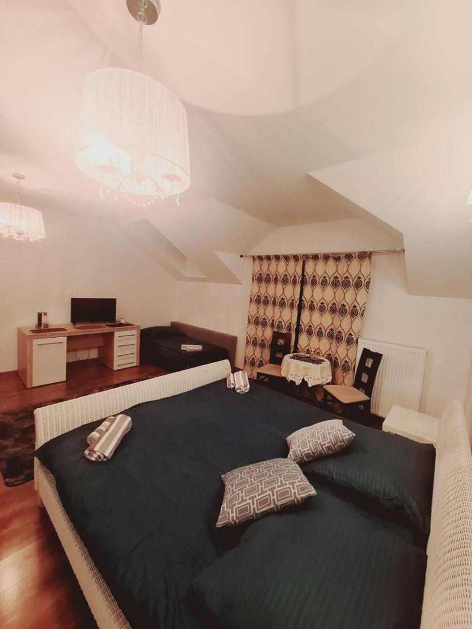 Villa Varzob Varsavia Esterno foto