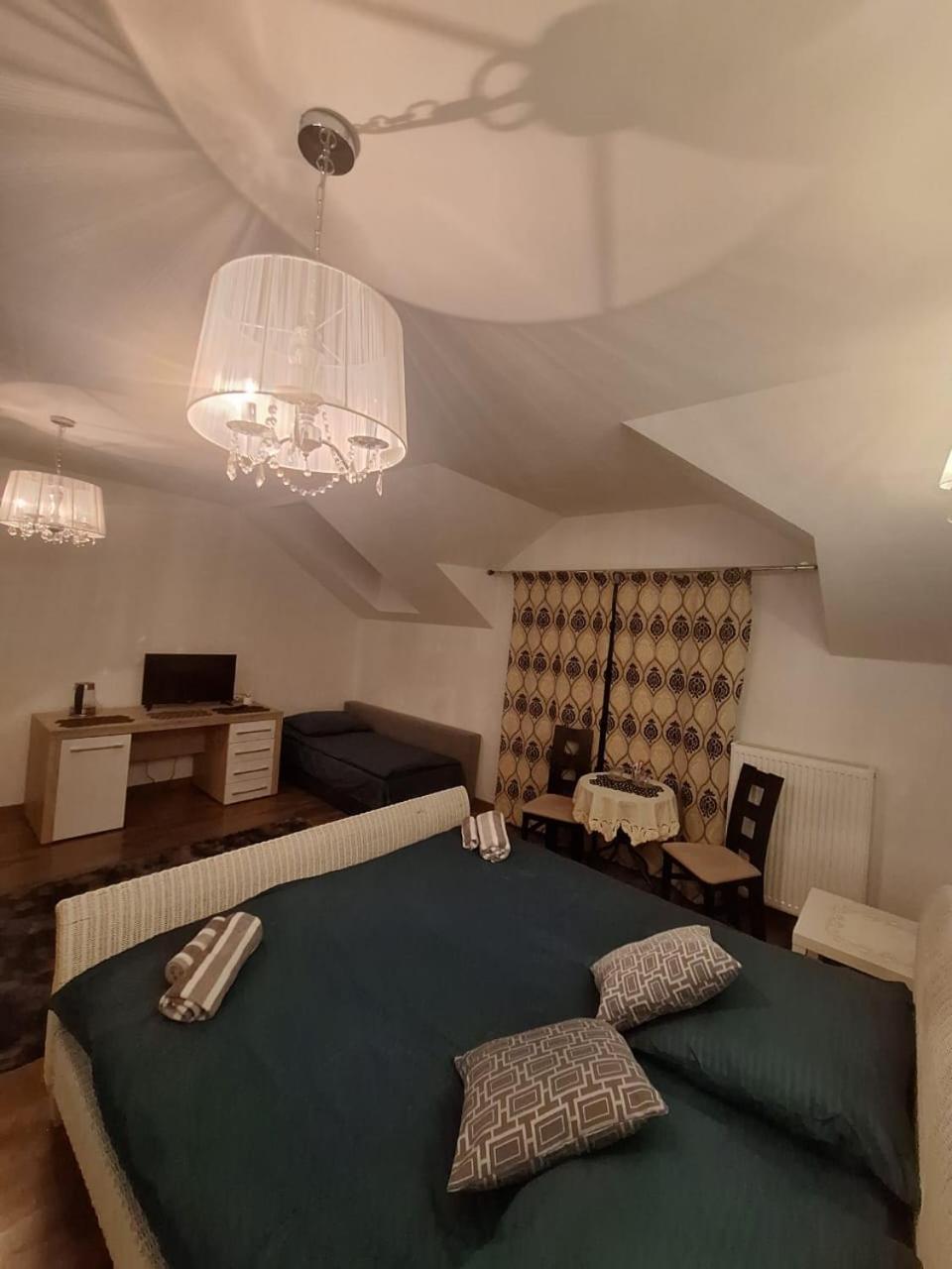Villa Varzob Varsavia Esterno foto